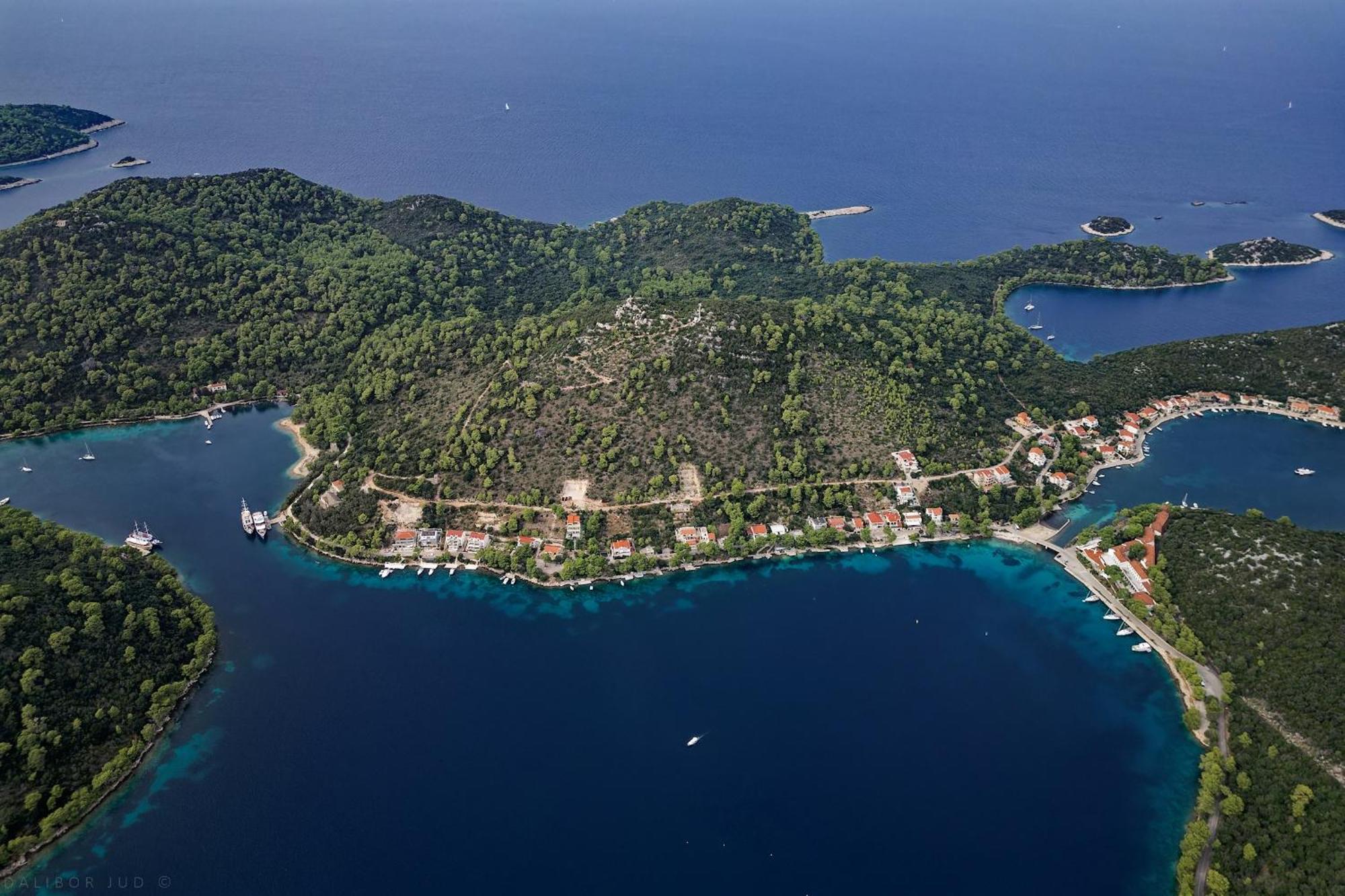 Villa Iva Lastovo Uble Exterior foto